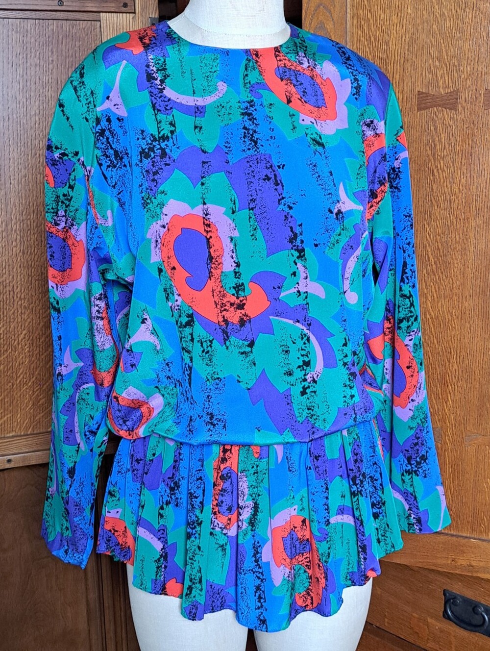 Malia Honolulu Vintage 80s Abstract Peplum Blouse | Silk Look | USA | Sz 10